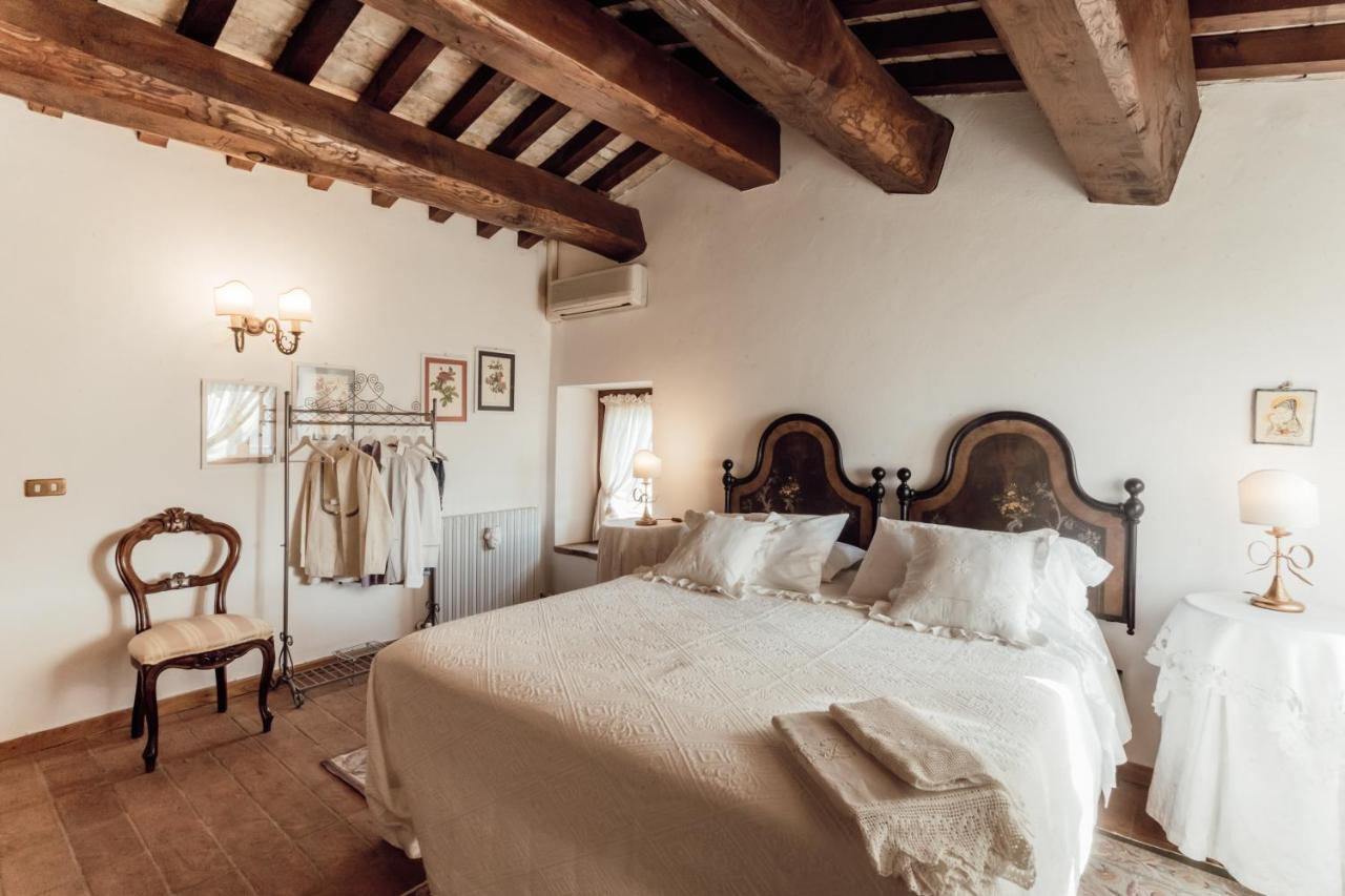 B&B Casatorre Saludecio Exterior photo